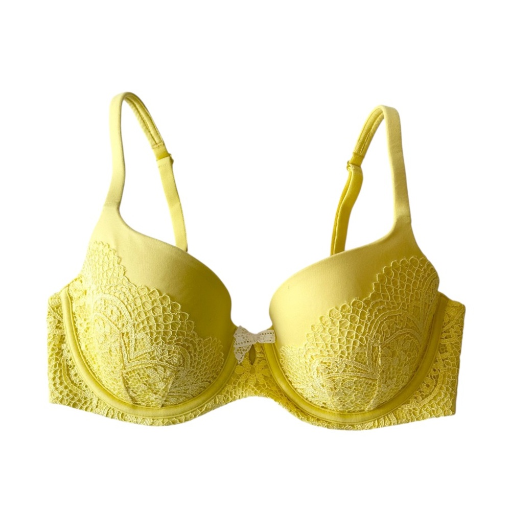Victoria’s Secret Lined Demi Bra with Lace Detail